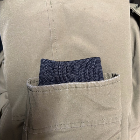 HOST PICK 🫶 Canada Goose Women’s Parka - Picture 12 of 15